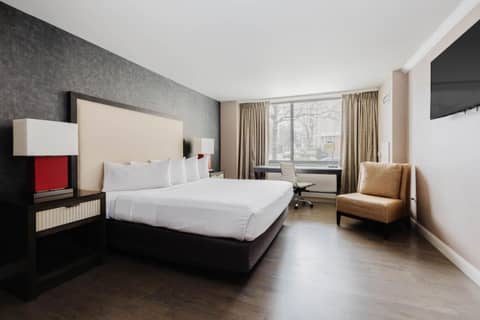 2500 Penn, a Placemakr Experience — photo 2