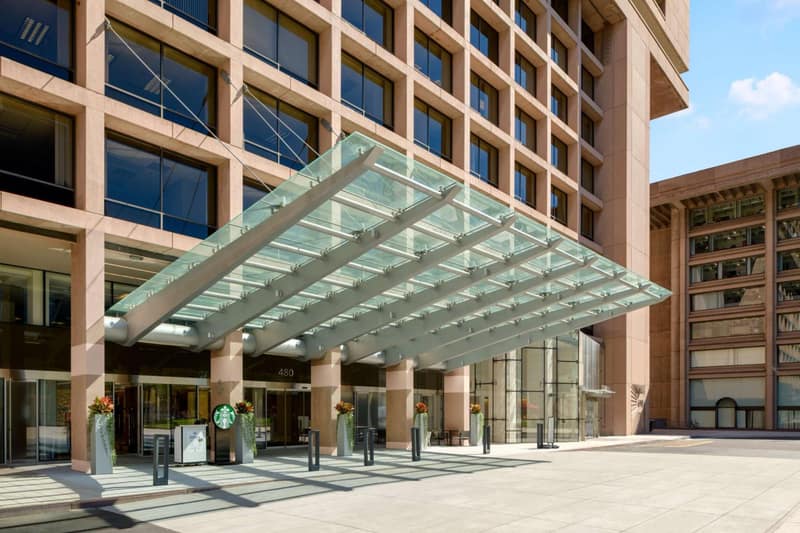 Hilton Washington DC National Mall The Wharf — building
