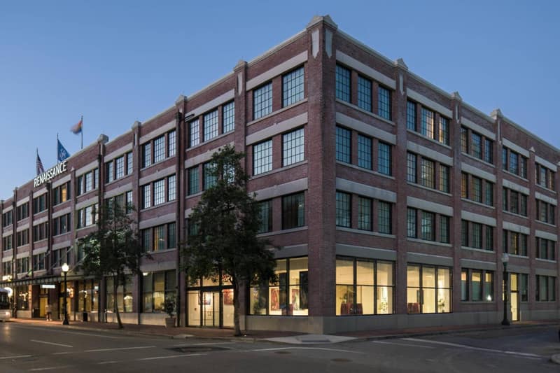 Renaissance New Orleans Arts Warehouse District Hotel — building