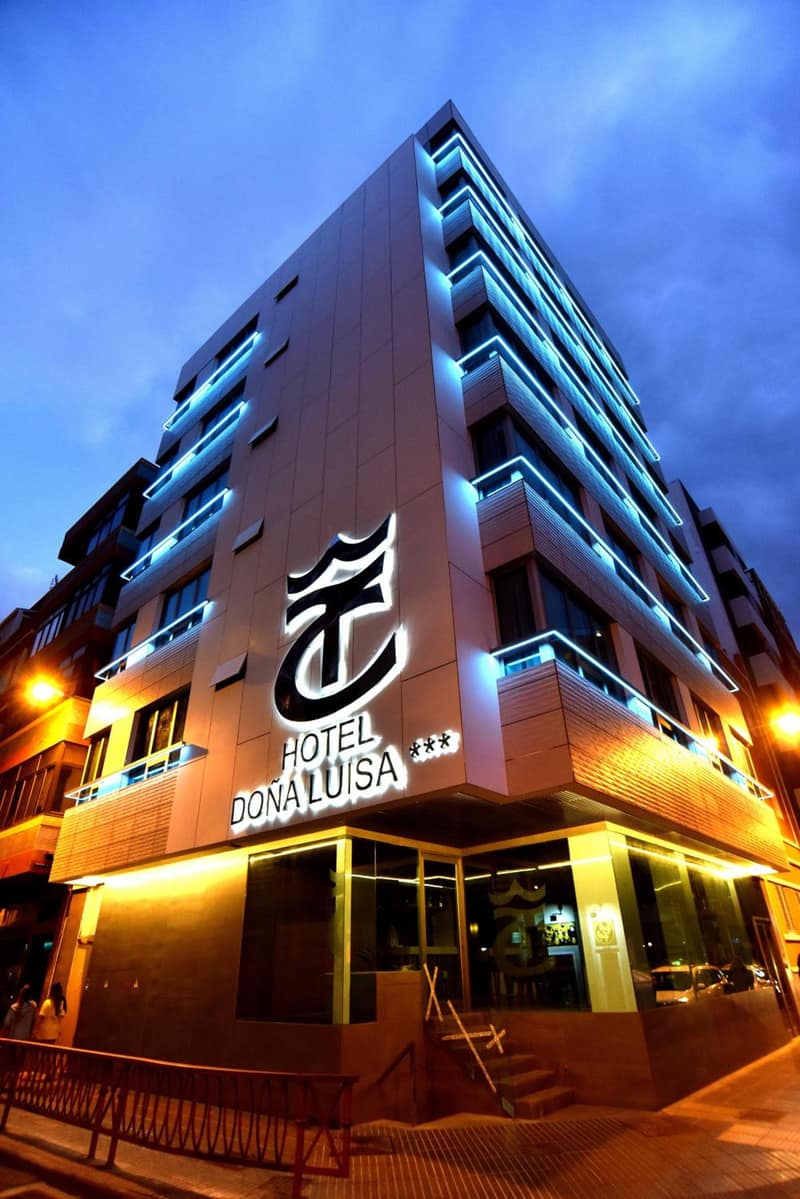 TC Hotel Doña Luisa — building