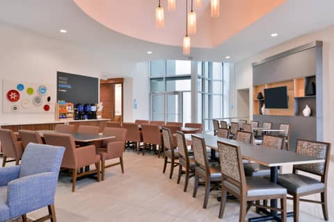 Holiday Inn Express New Orleans - Arts District by IHG — photo 7