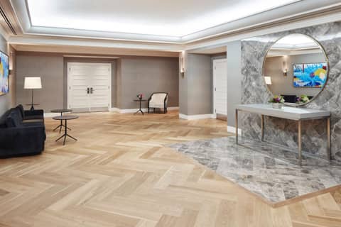 The London, a Luxury Collection Hotel, New York City — lobby