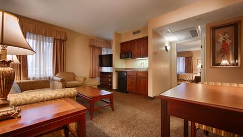 Best Western Plus The Normandy Inn & Suites — photo 5