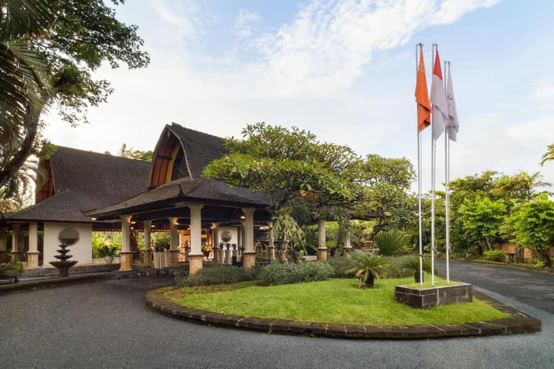 Hotel Villa Lumbung Bali Seminyak — building
