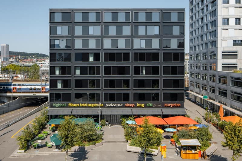 25hours Hotel Langstrasse — building