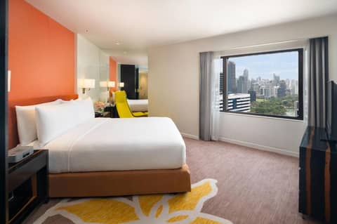 Crowne Plaza Bangkok Lumpini Park by IHG — photo 3