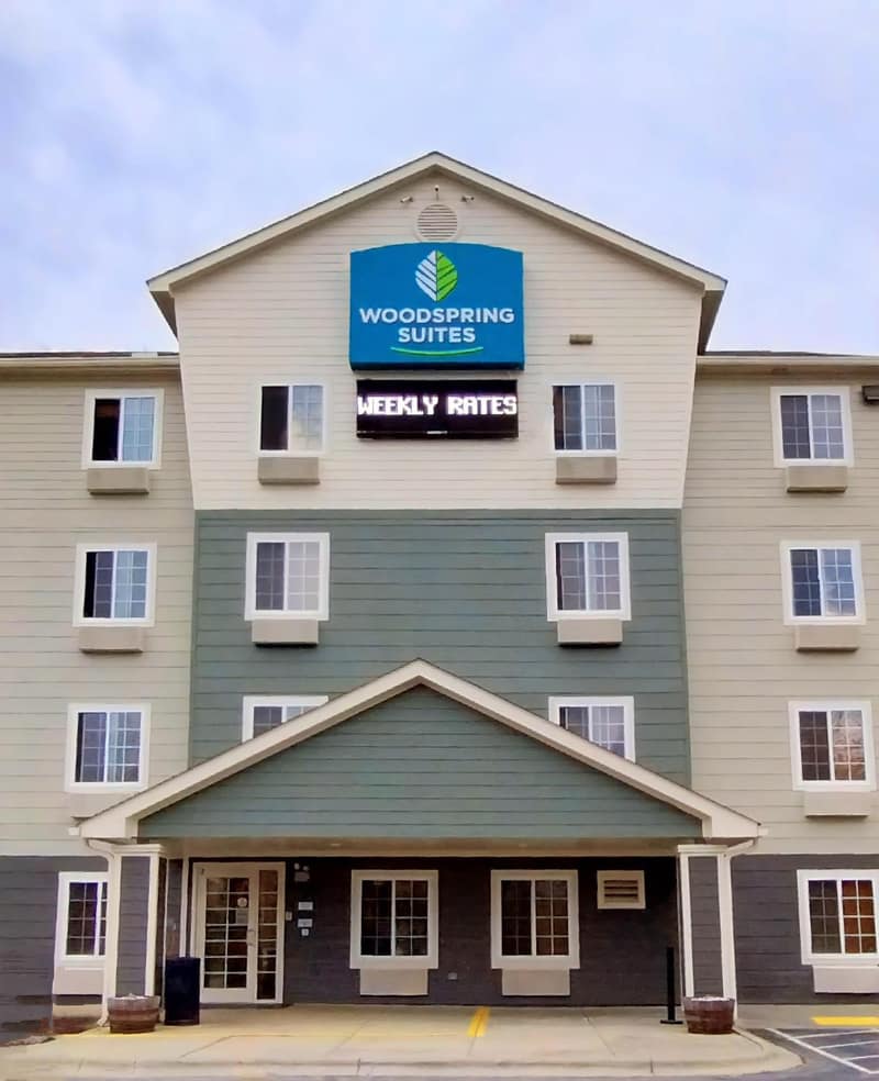 WoodSpring Suites Asheville - Biltmore West — building