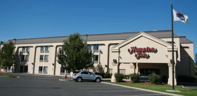 Hotel SLC — building