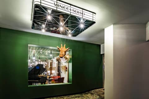 Vincci Soho — recepcion & lobby