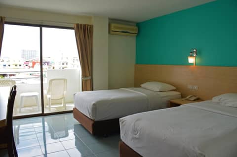 Baan Manthana Hotel, Hua Hin — hotel room