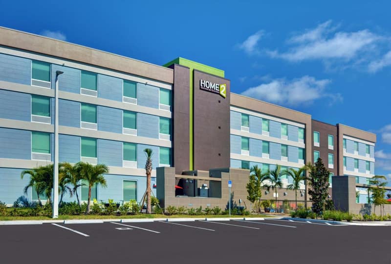 Home2 Suites by Hilton Fort Myers Colonial Blvd — building