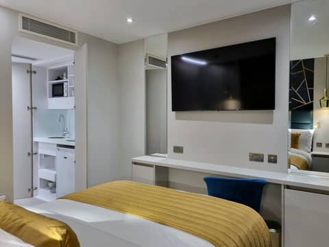 NOX Edgware Road — hotel room