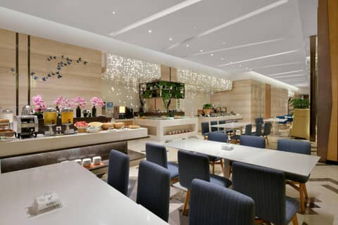 Holiday Inn Express Chengdu Huanhuaxi by IHG-Near Jinsha Site Musem,Near Wuhou Temple Museum,Welcome drinks,Free gym,Free self-service laundry — photo 8