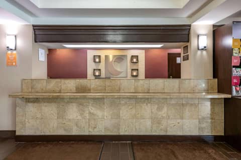 Comfort Suites Baymeadows Near Butler Blvd — photo 9