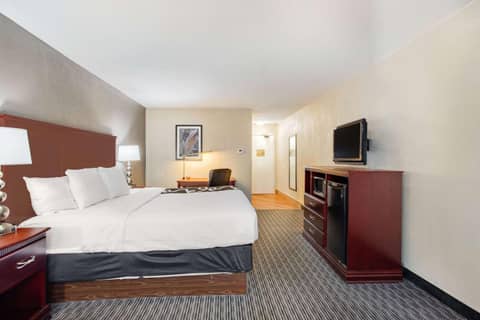La Quinta by Wyndham Indianapolis South — photo 2