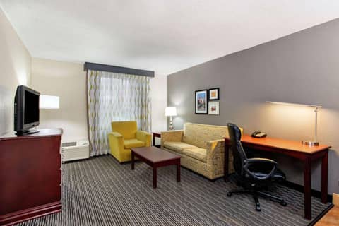 La Quinta by Wyndham Indianapolis South — photo 4