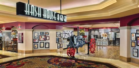 The LINQ Hotel & Casino – A Caesars Rewards Destination — photo 7