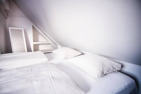 Hotel Flair — bedroom