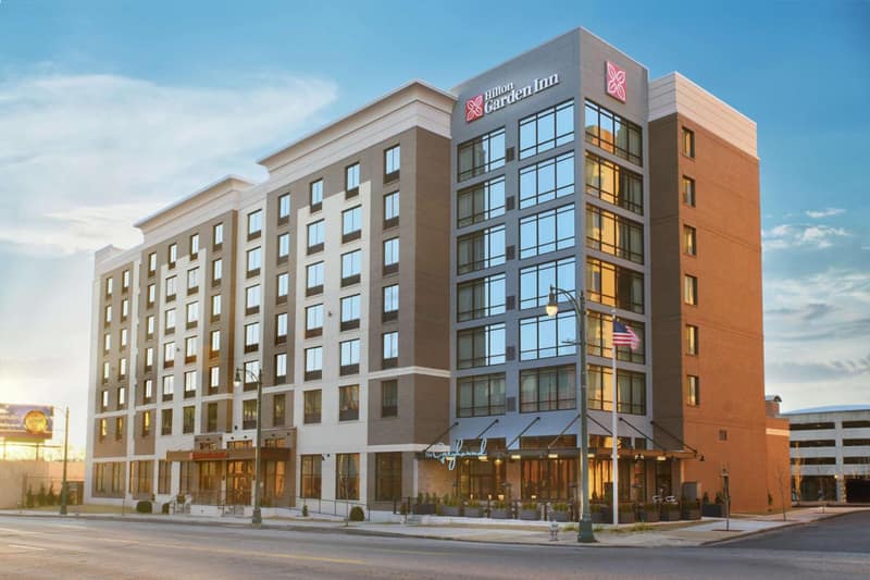 Hilton Garden Inn Memphis Downtown Beale Street — building