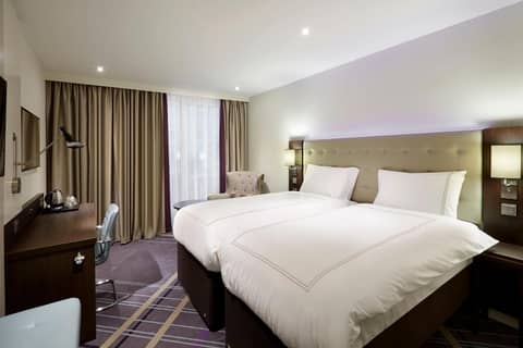 Premier Inn Frankfurt Messe — photo 8