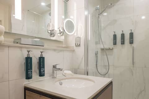 DoubleTree by Hilton Manchester Airport — photo 3