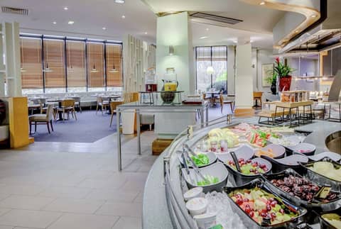 DoubleTree by Hilton Manchester Airport — photo 5