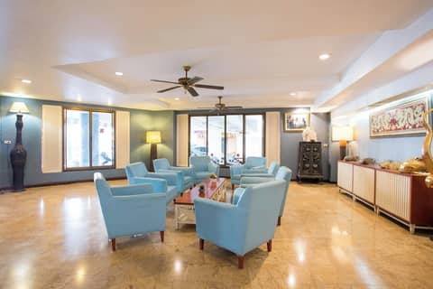 Sawasdee Siam, Pattaya — lounge