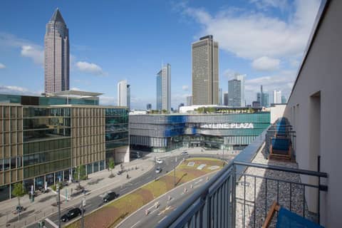 Motel One Frankfurt-Messe — photo 3
