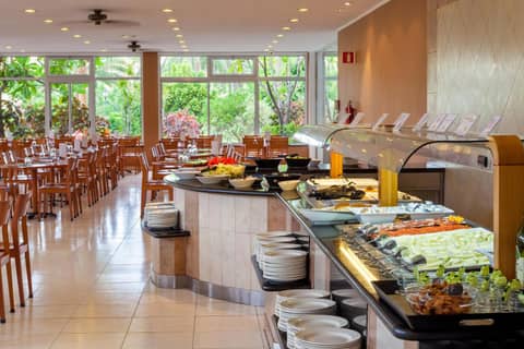 SOL by Meliá Arona Tenerife — dining