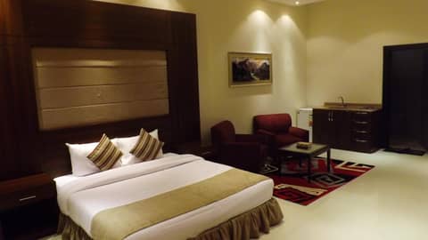 Taleen Serviced Apartments AlMasif- تالين المصيف للشقق المخدومة — photo 9