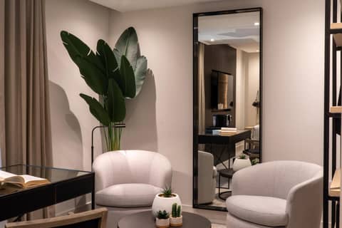 Nassau Suite South Beach, an All-Suite Hotel — hotel room