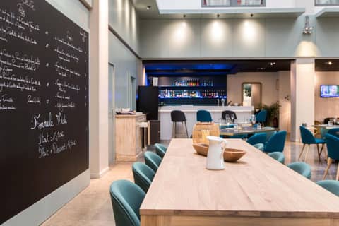 Appart'City Classic Lyon Part-Dieu — dining