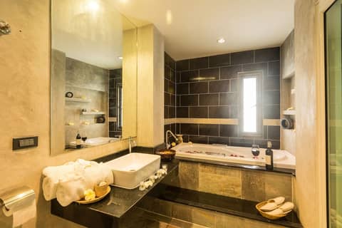 Tanawan Phuket Hotel — bathroom