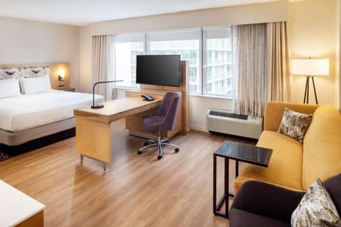 Hampton Inn & Suites by Hilton Miami Downtown/Brickell — photo 2