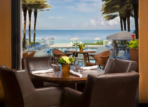 Edgewater Beach Hotel — dining