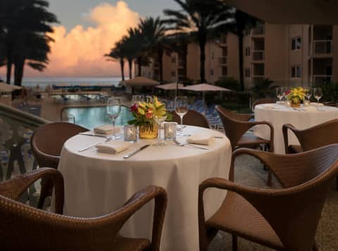 Edgewater Beach Hotel — dining