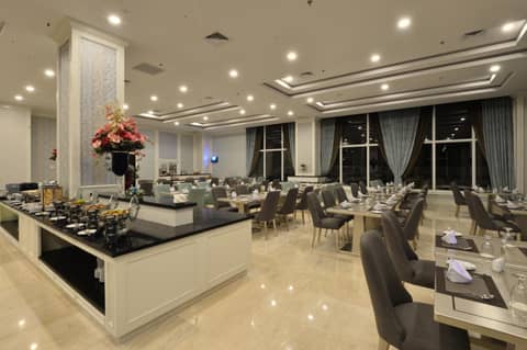 Grand Keisha Yogyakarta — dining