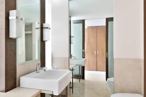 Four Points by Sheraton Bengaluru Whitefield — photo 4