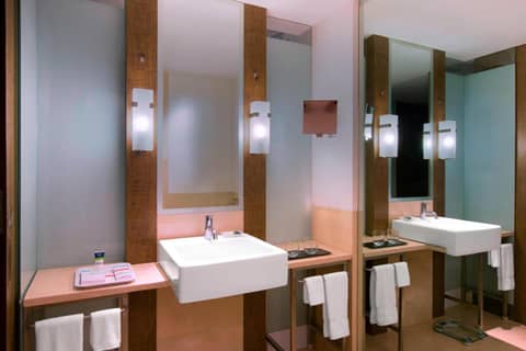 Four Points by Sheraton Bengaluru Whitefield — photo 6