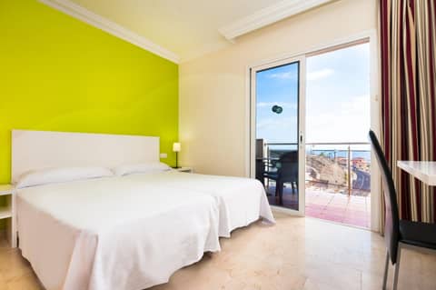 Kn Aparthotel Panorámica — photo 8