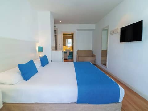 Spirit Hotel Benalmadena Beach — hotel room