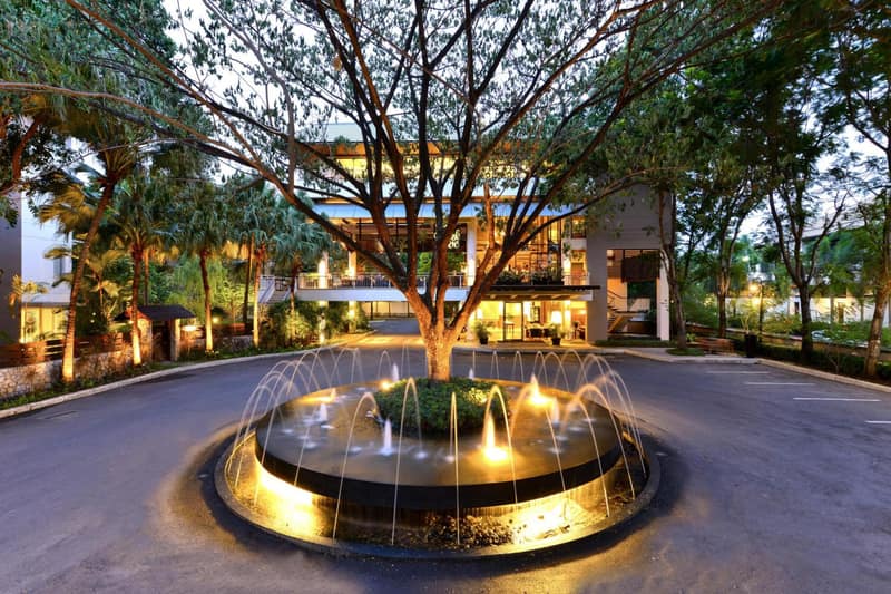 The Park Nine Hotel Srinakarin — building