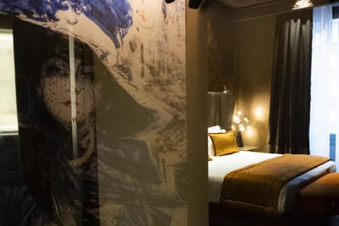 U-Visionary Roma Hotel — hotel room