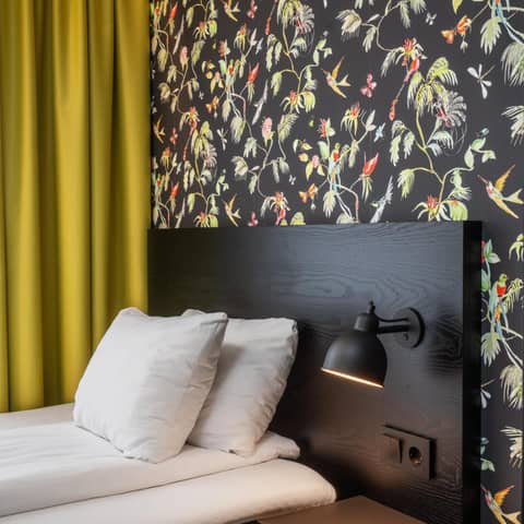 Thon Hotel Gyldenløve — hotel room