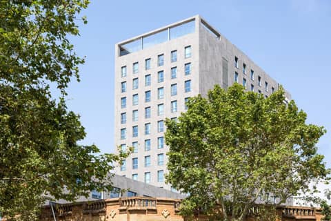 Acta Voraport — building