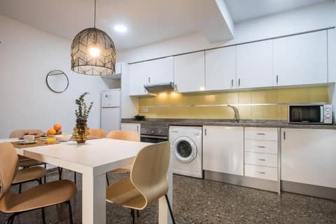Apartamentos Carmen — kitchen