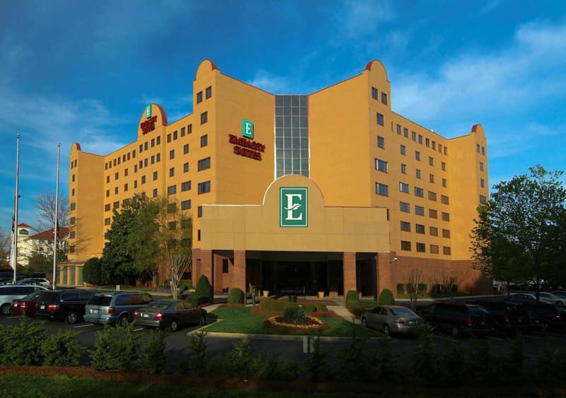 Embassy Suites Charlotte — building