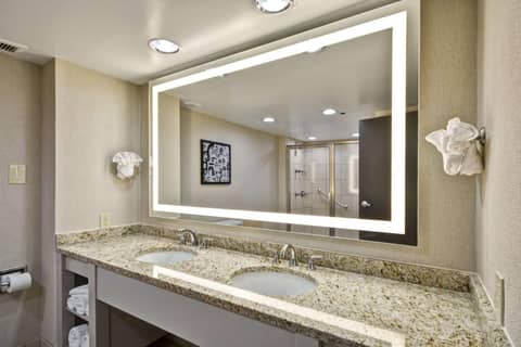Embassy Suites Charlotte — photo 5