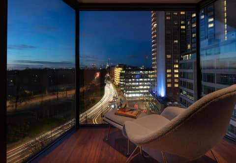 Four Seasons Hotel London at Park Lane — balcony