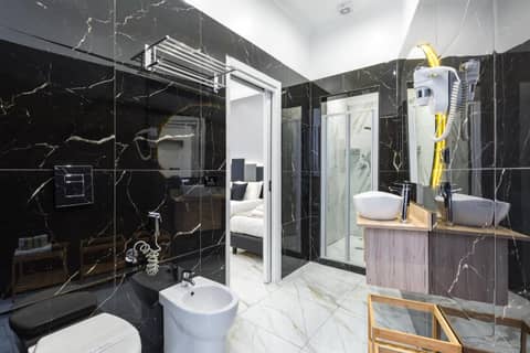 Hotel Sant'Angelo Palace — bathroom